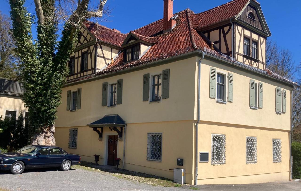 Jagdschloss Hummelshain B&B Экстерьер фото